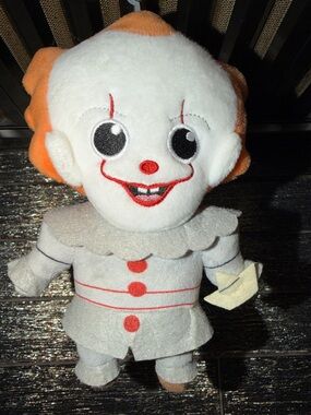 Kidrobot IT Pennywise Phunny Plush Collectible toy movie IT Soft Plushie Clown
